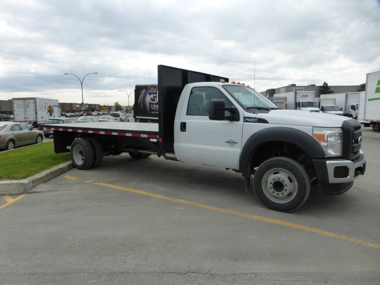 16 Flatbed On Ford F550 Transit